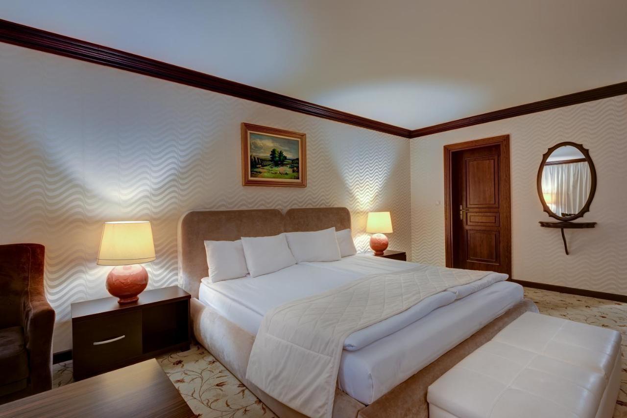 Shiroka Laka Hotel 외부 사진