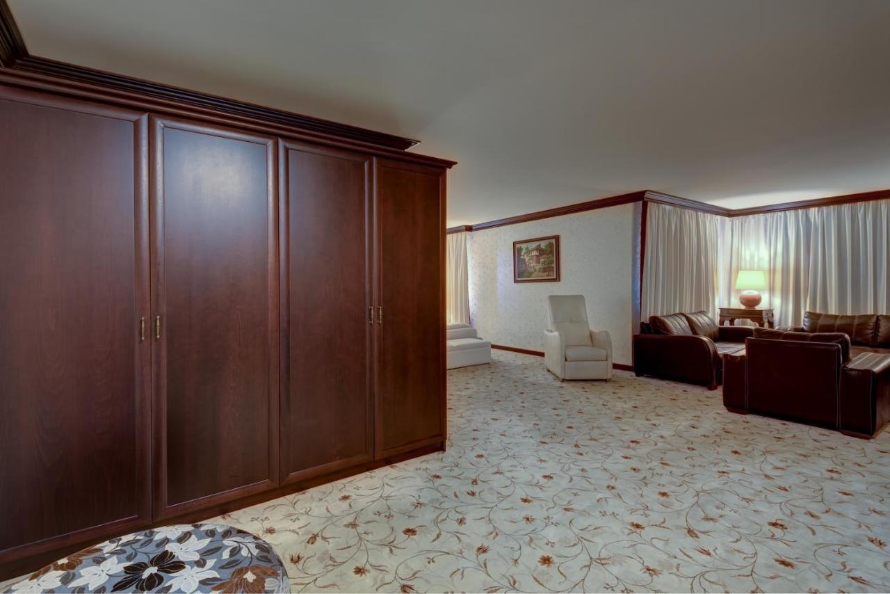 Shiroka Laka Hotel 외부 사진