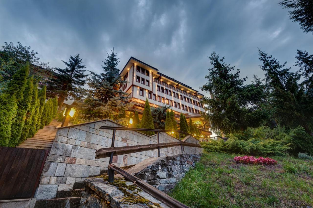 Shiroka Laka Hotel 외부 사진
