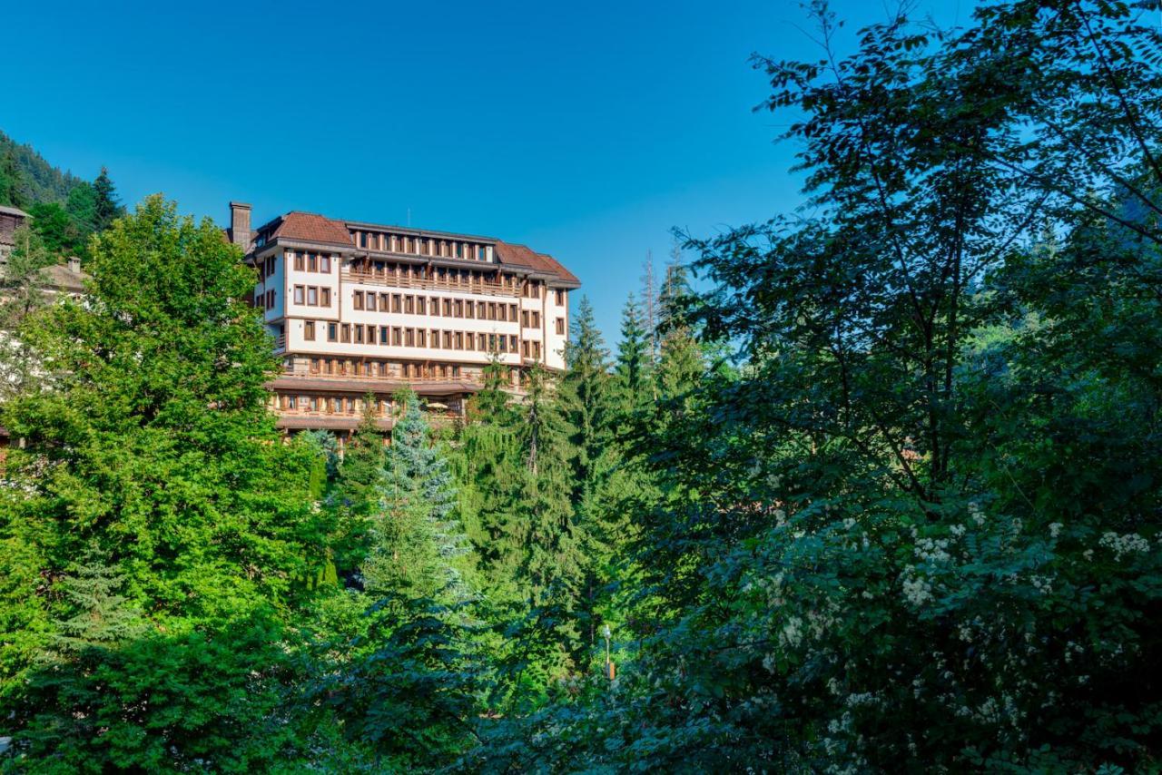 Shiroka Laka Hotel 외부 사진