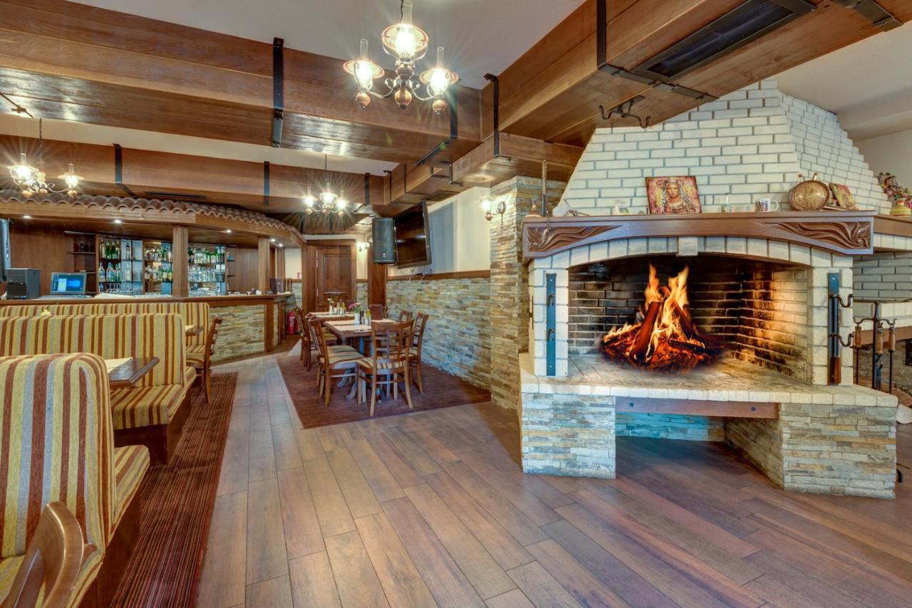 Shiroka Laka Hotel 외부 사진